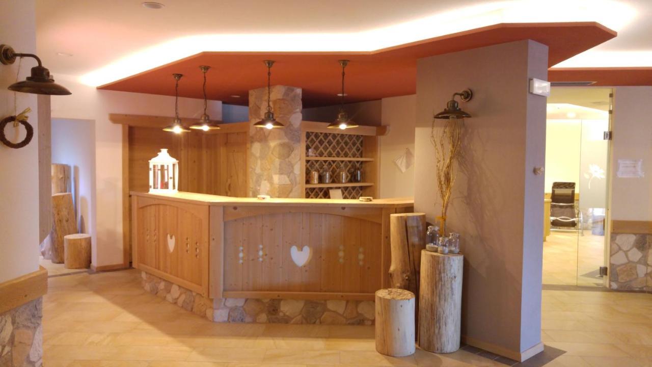 Alpen Garten Hotel Margherita 루모 외부 사진