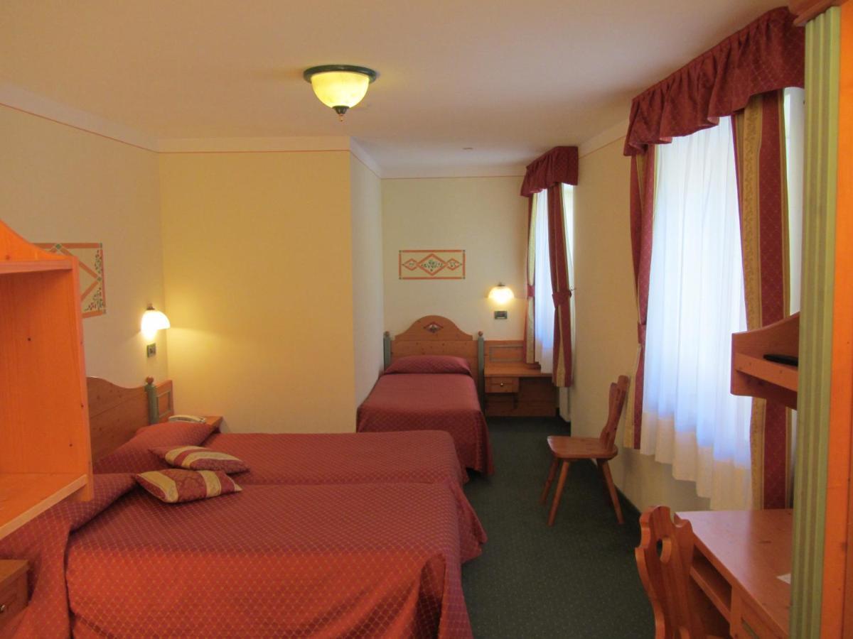 Alpen Garten Hotel Margherita 루모 외부 사진
