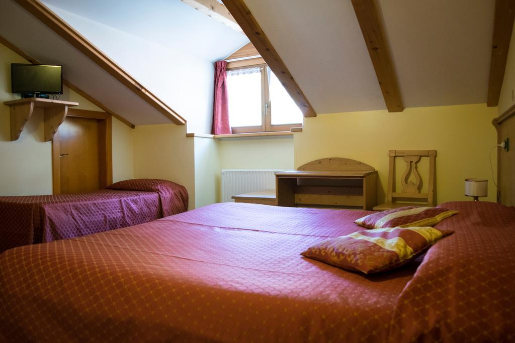 Alpen Garten Hotel Margherita 루모 외부 사진
