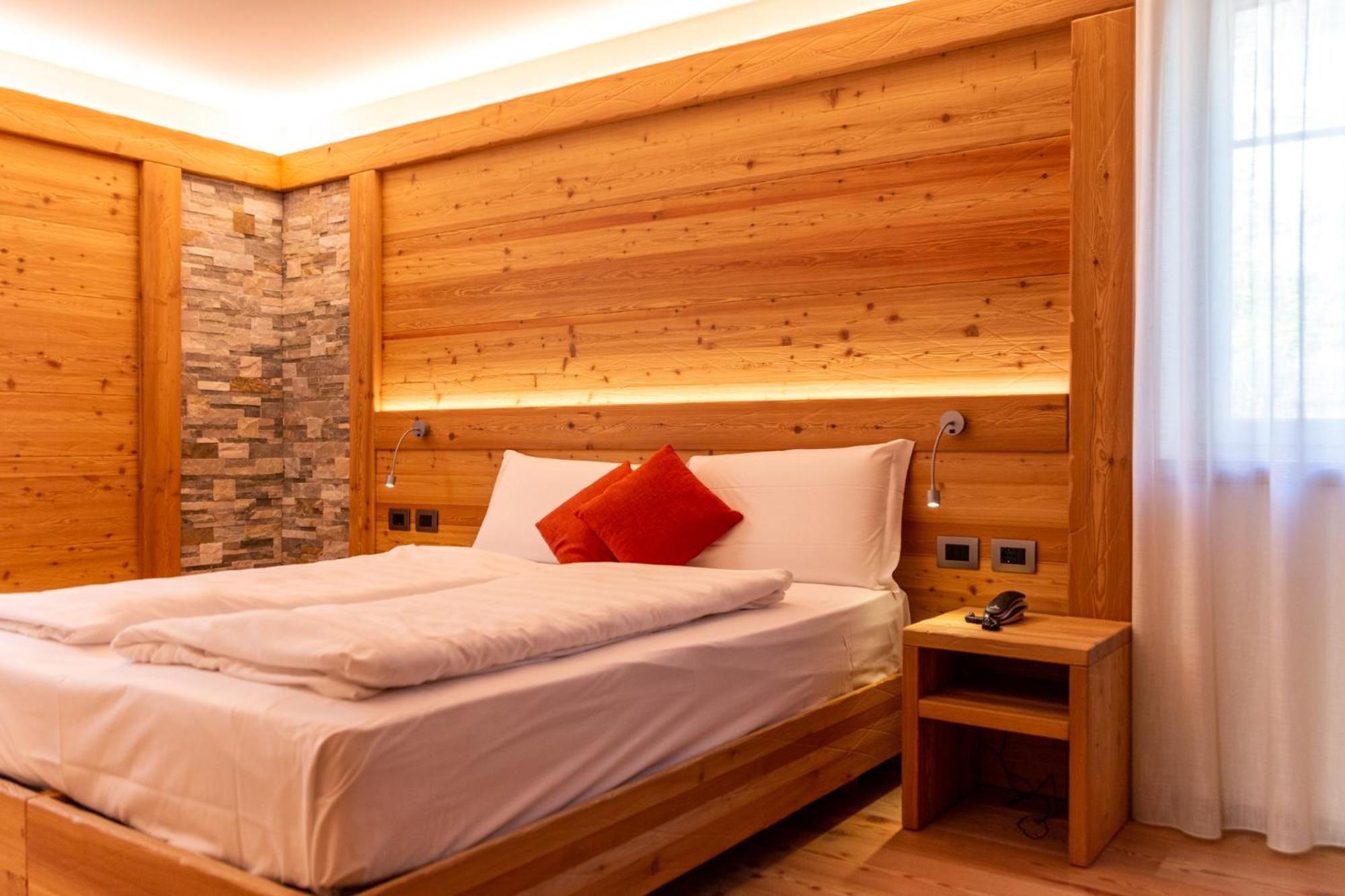 Alpen Garten Hotel Margherita 루모 외부 사진