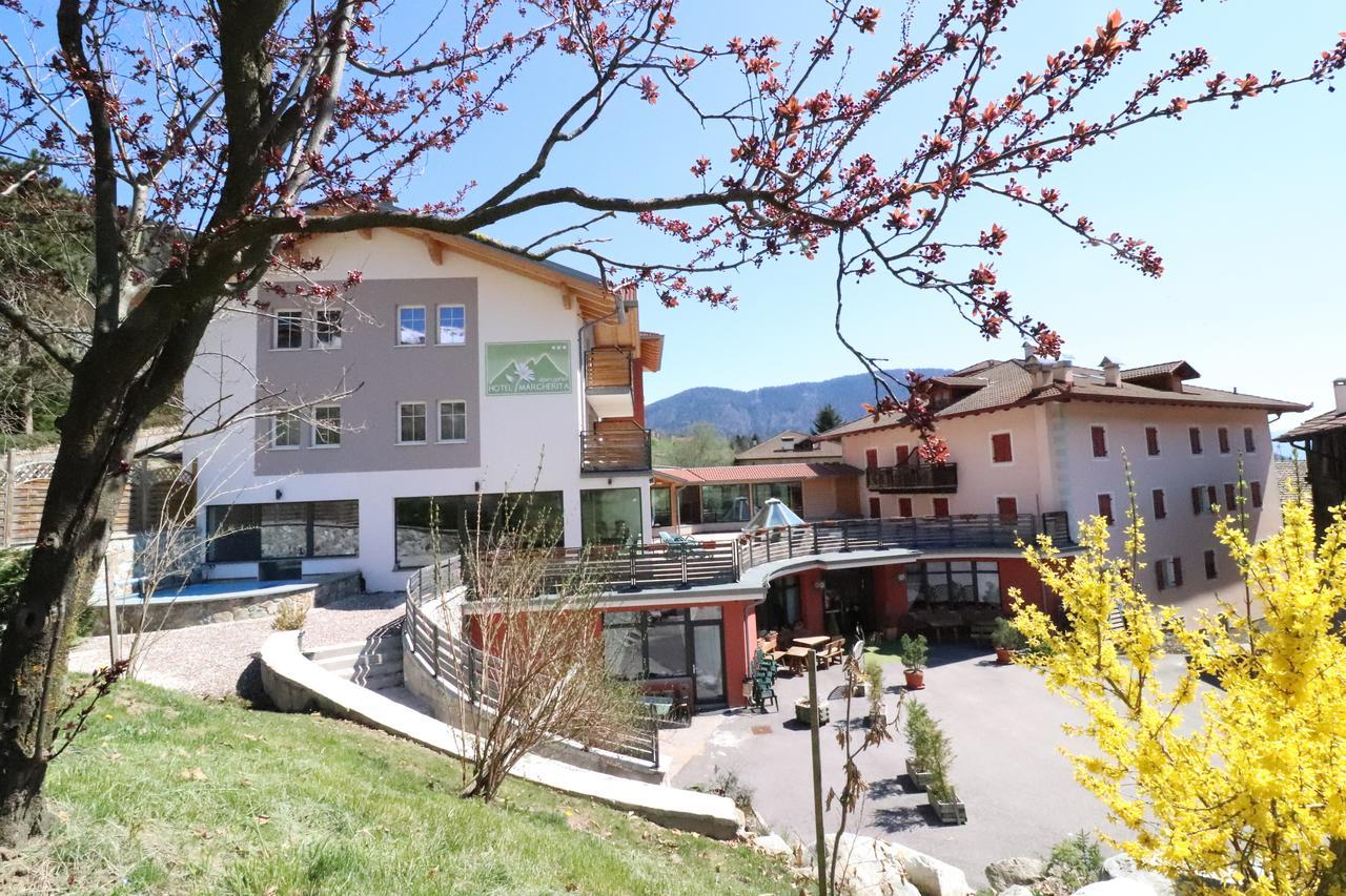 Alpen Garten Hotel Margherita 루모 외부 사진