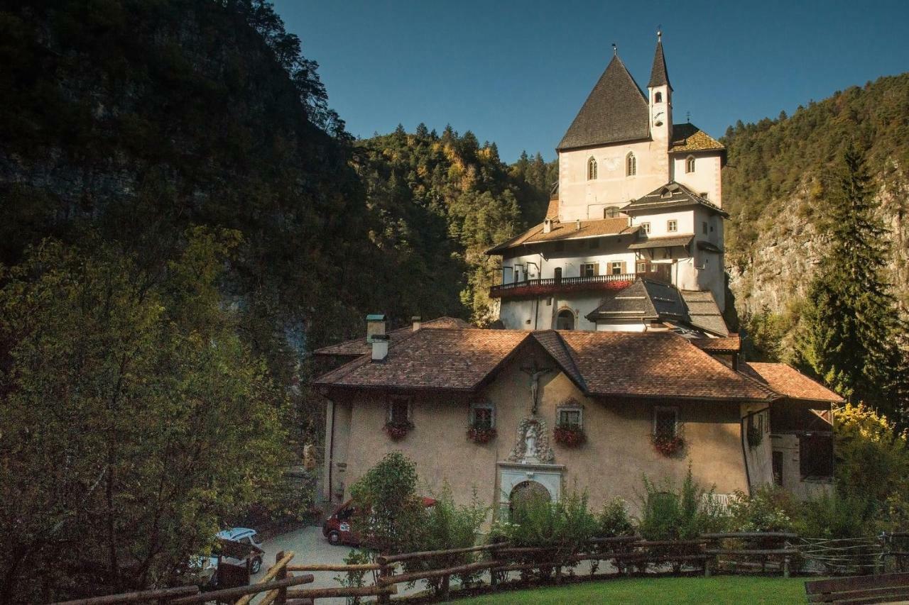 Alpen Garten Hotel Margherita 루모 외부 사진